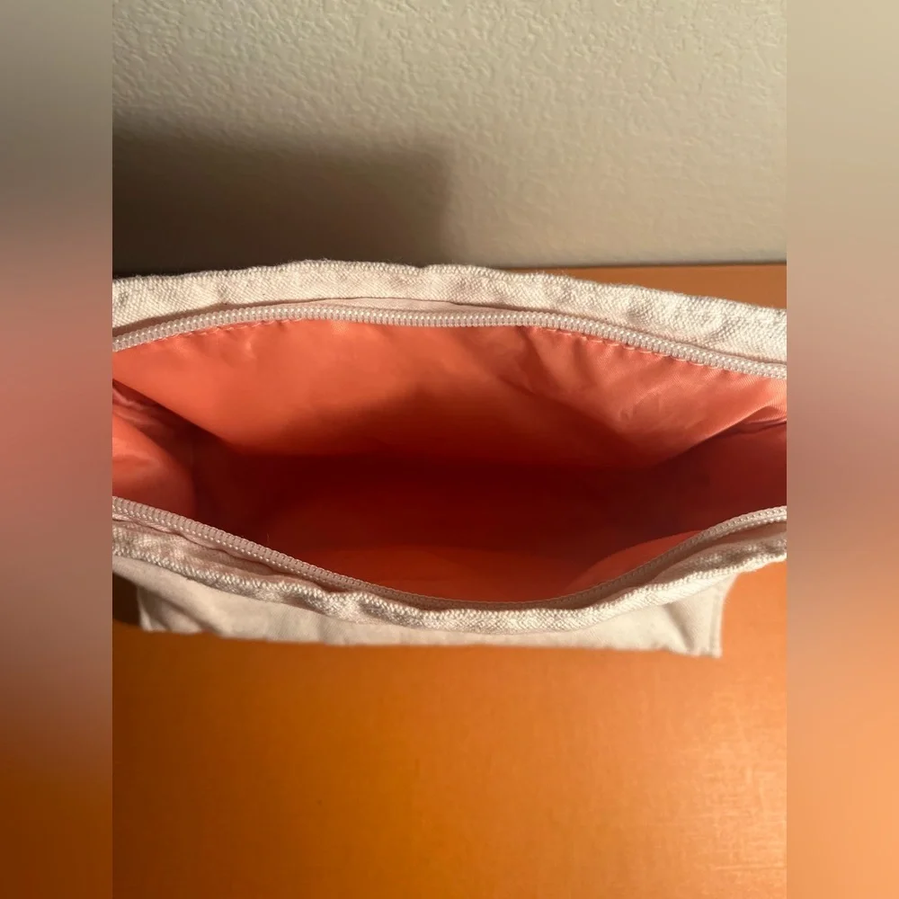 Nordstrom Beauty Cream and Orange canvas makeup Bag🎀🎀🎀🎀🎀🎀🎀🎀